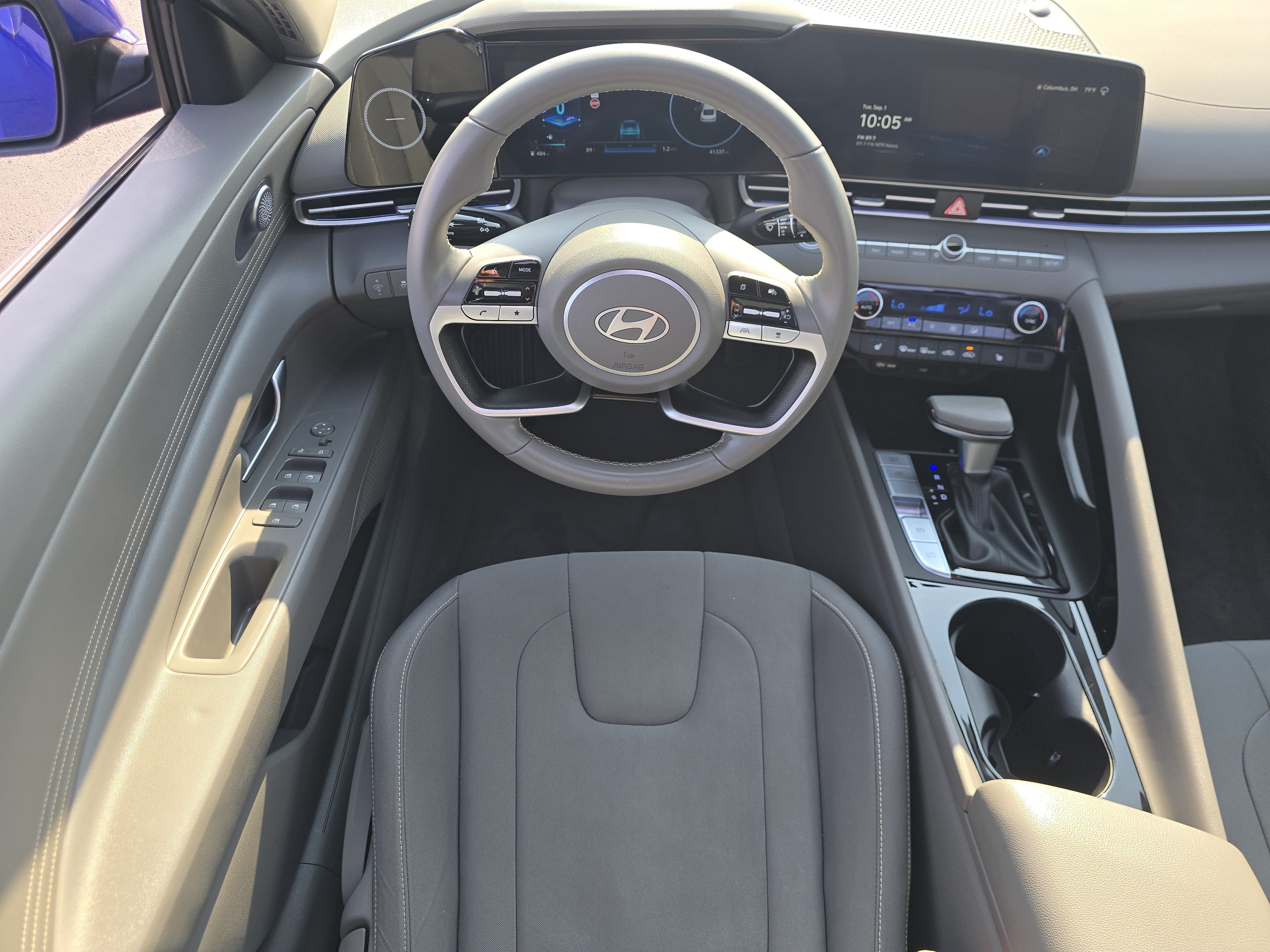 Used 2024 Hyundai Elantra SEL w/ Convenience Package FWD image 23