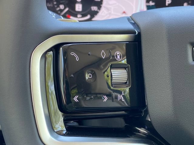 Certified 2024 Land Rover Discovery Sport S AWD/4WD image 26