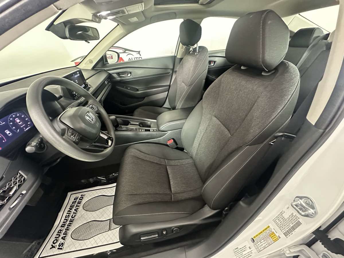 Used 2025 Honda Accord SE image 24