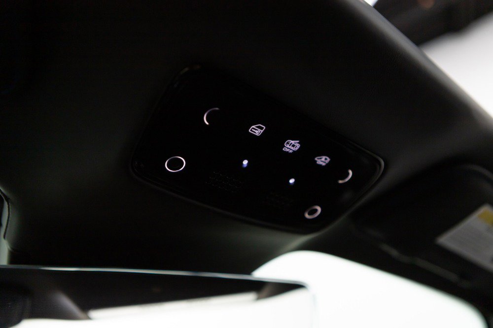 Certified 2024 Ferrari SF90 Spider image 99