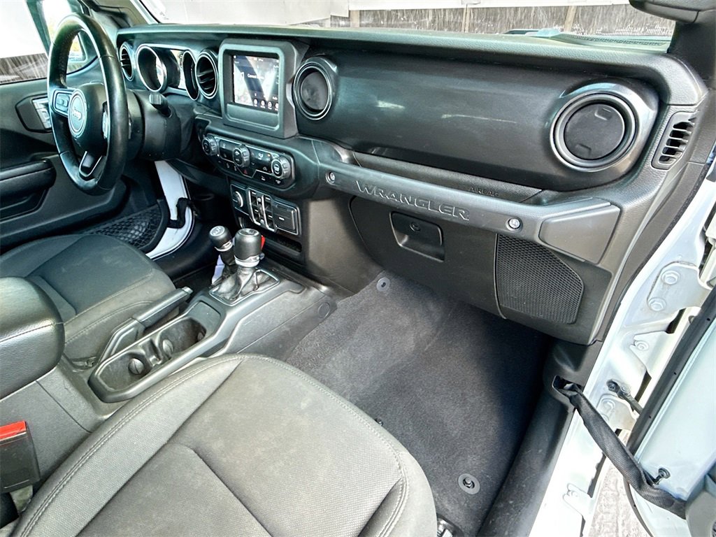 Used 2021 Jeep Wrangler Unlimited Sport image 34