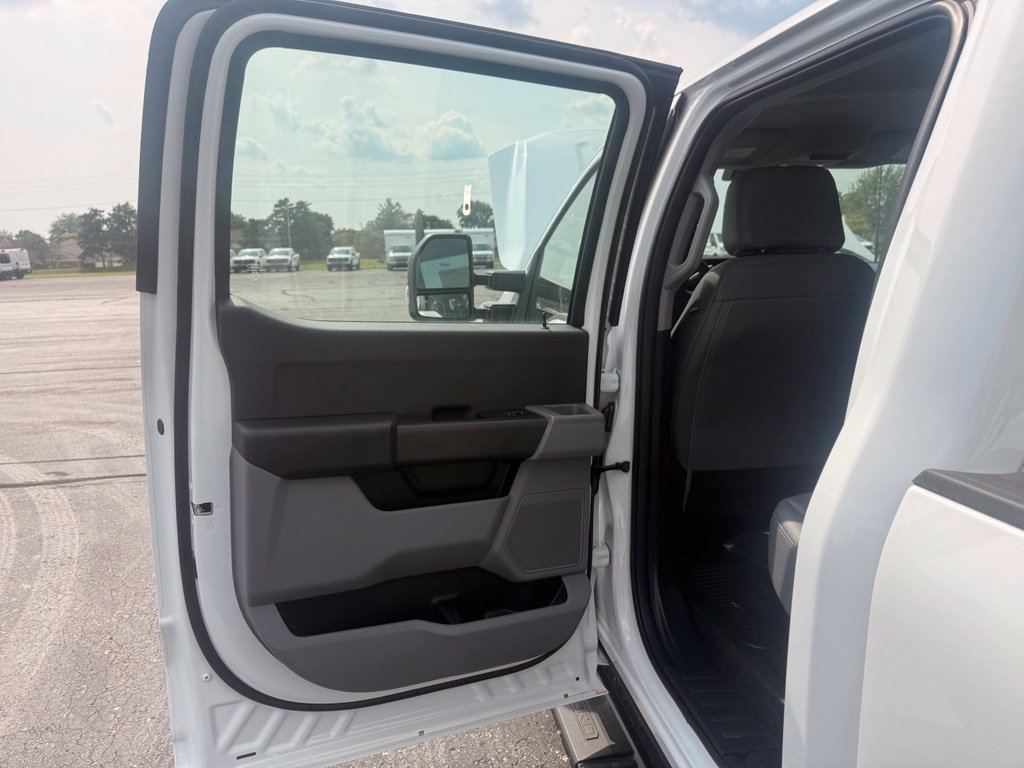 New 2026 Ford F350 XL AWD/4WD image 36