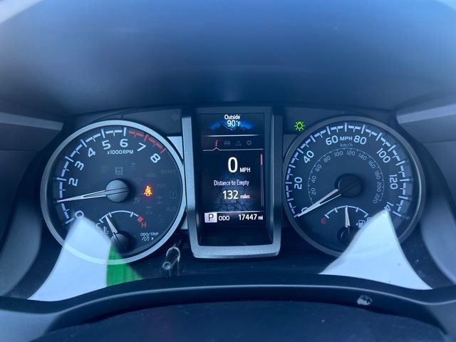 Used 2023 Toyota Tacoma TRD Sport w/ Technology Package AWD/4WD image 13