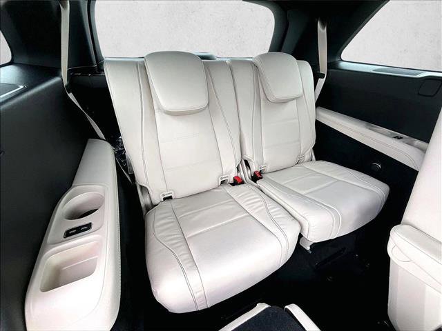 New 2026 Mercedes-Benz GLS 580 4MATIC image 30