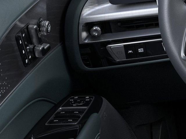 New 2025 Cadillac Lyriq Luxury image 22
