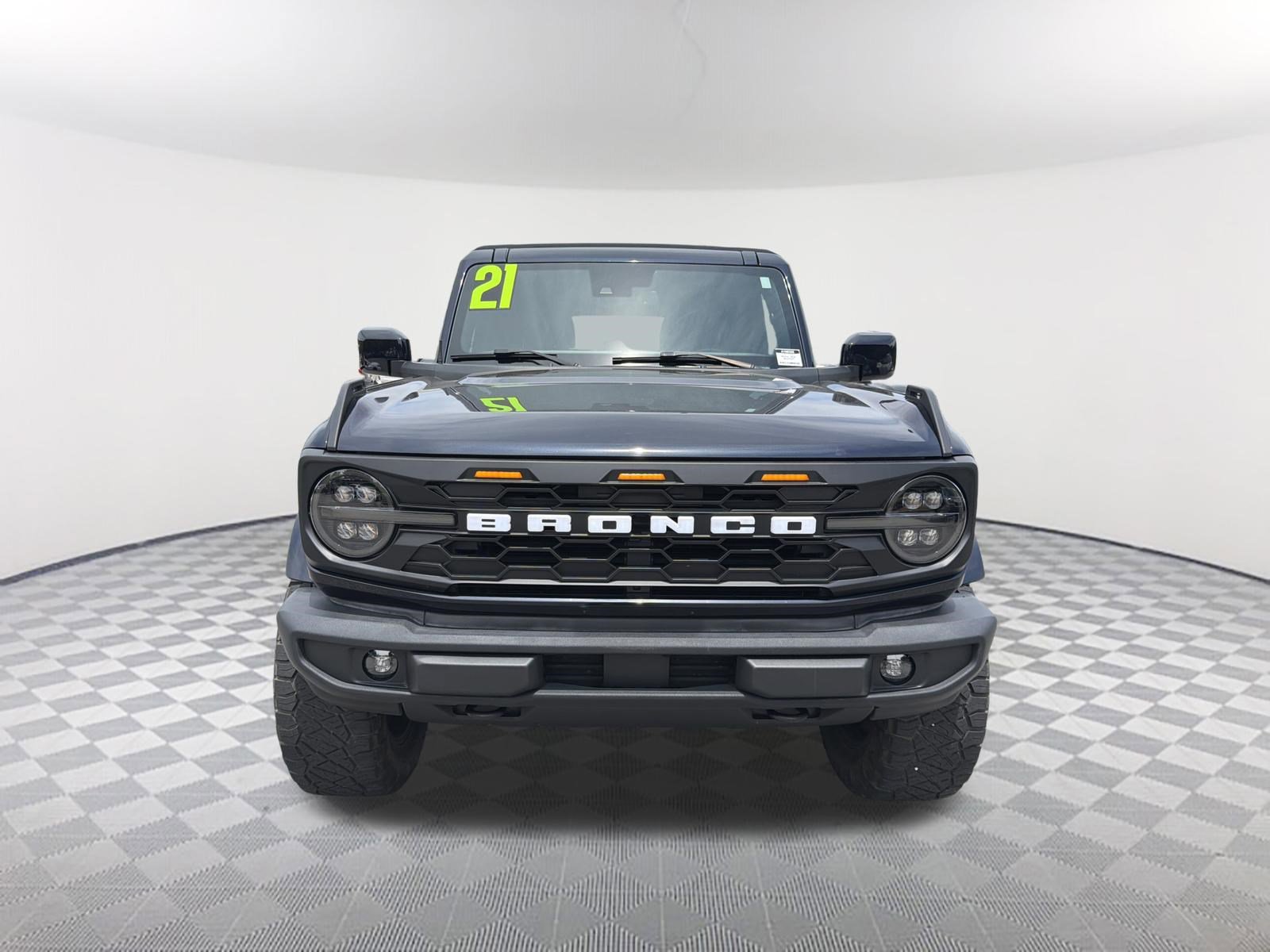 Used 2021 Ford Bronco Outer Banks AWD/4WD image 2
