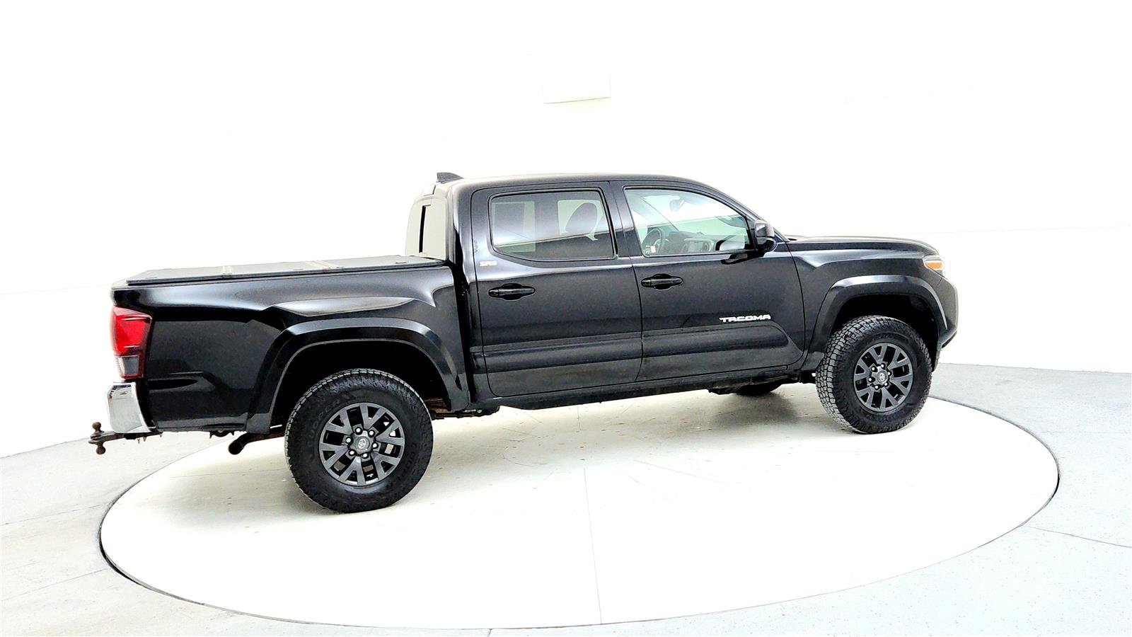 Certified 2021 Toyota Tacoma SR5 image 6