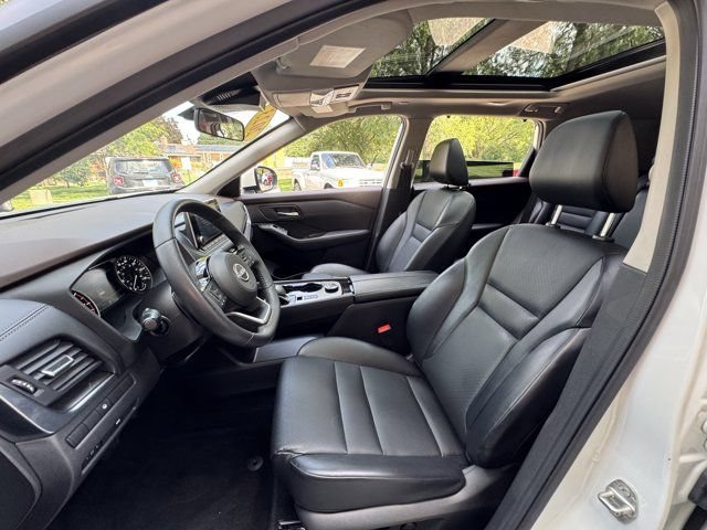 Used 2023 Nissan Rogue SV w/ SV Premium Package AWD/4WD image 27