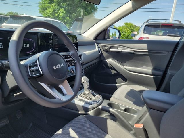 Certified 2026 Kia Seltos LX FWD image 12