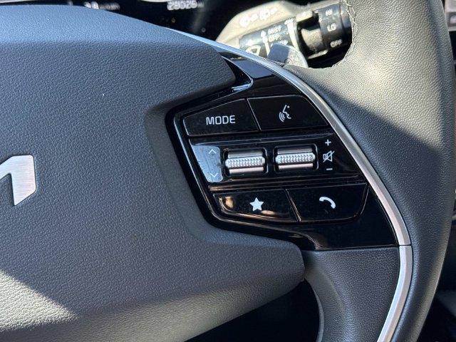 Used 2023 Kia Niro Wind w/ Wind Preserve Package FWD image 23