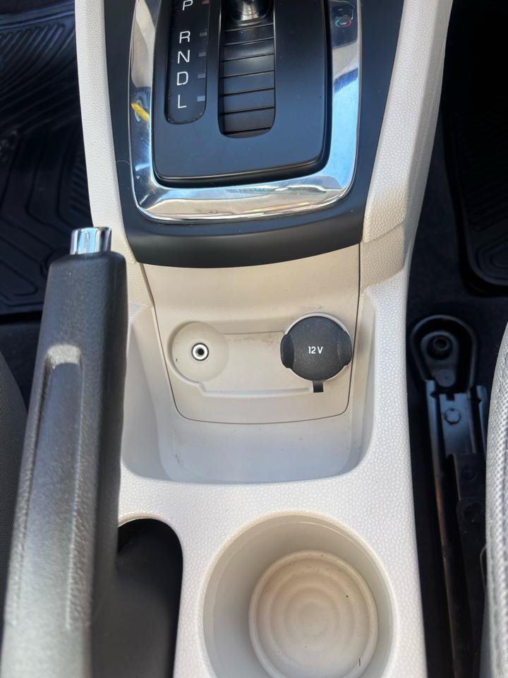 Used 2012 Ford Fiesta SE FWD image 13