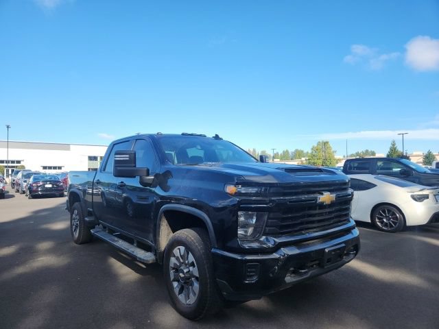 Used 2025 Chevrolet Silverado 2500 Custom w/ Custom Value Package AWD/4WD image 7