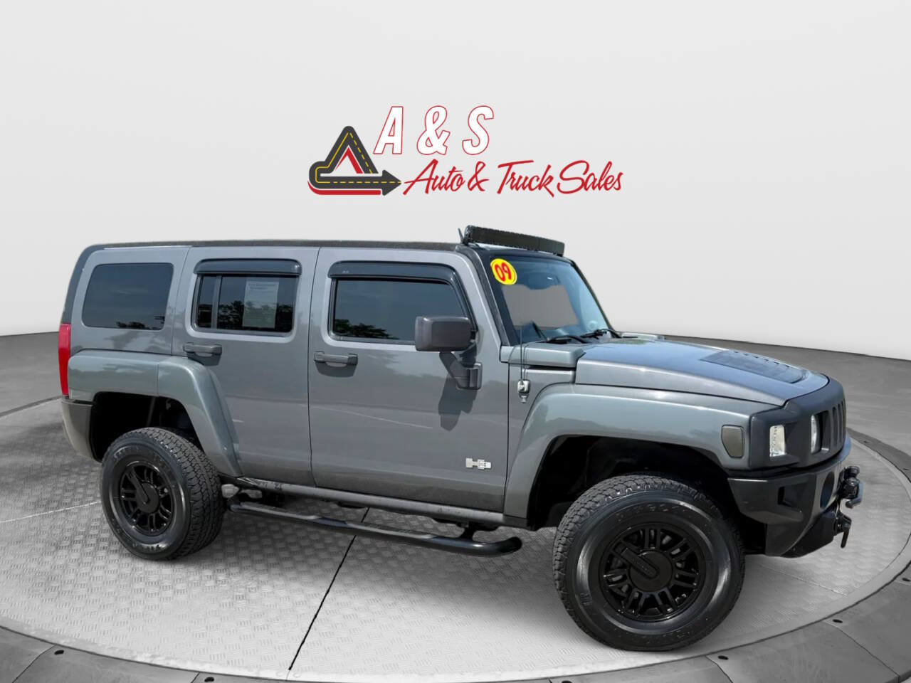 Used 2009 HUMMER H3 AWD/4WD image 1