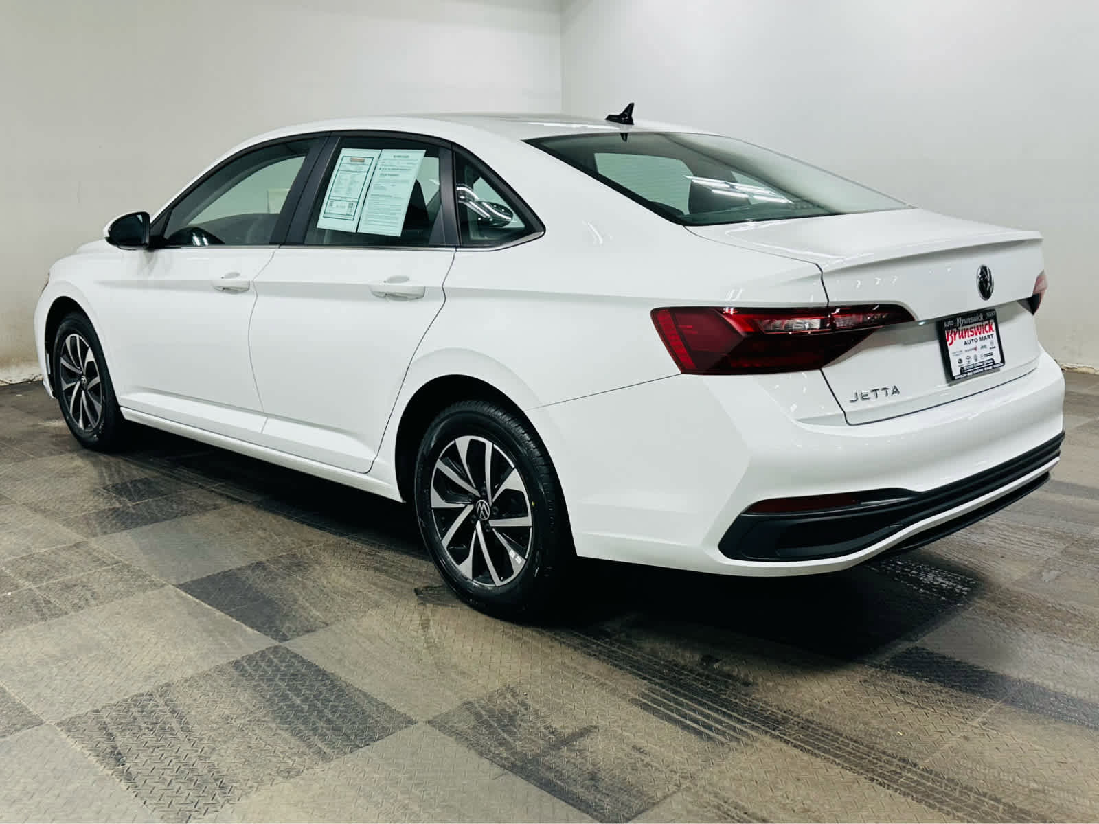 Certified 2023 Volkswagen Jetta S FWD image 4