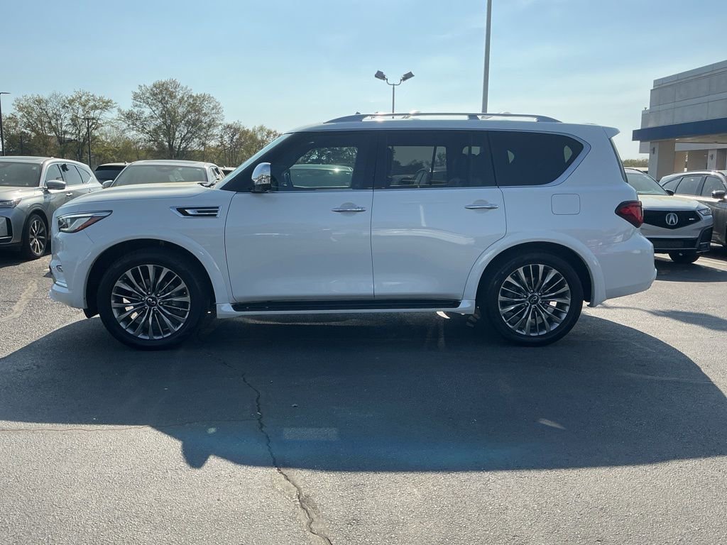 Used 2021 INFINITI QX80 Sensory w/ All-Season Package image 2