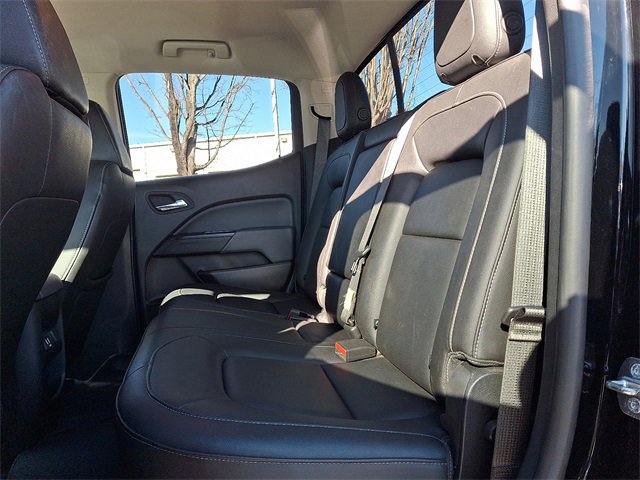 Used 2019 Chevrolet Colorado Z71 w/ Z71 Midnight Edition image 10