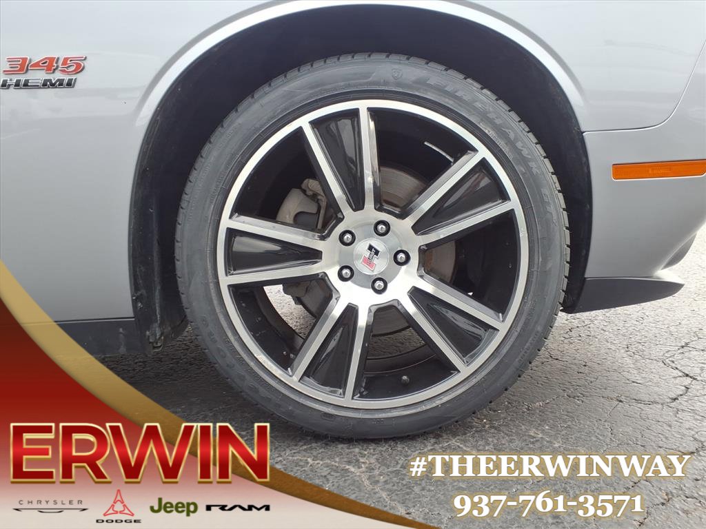 Used 2015 Dodge Challenger R/T Plus image 9