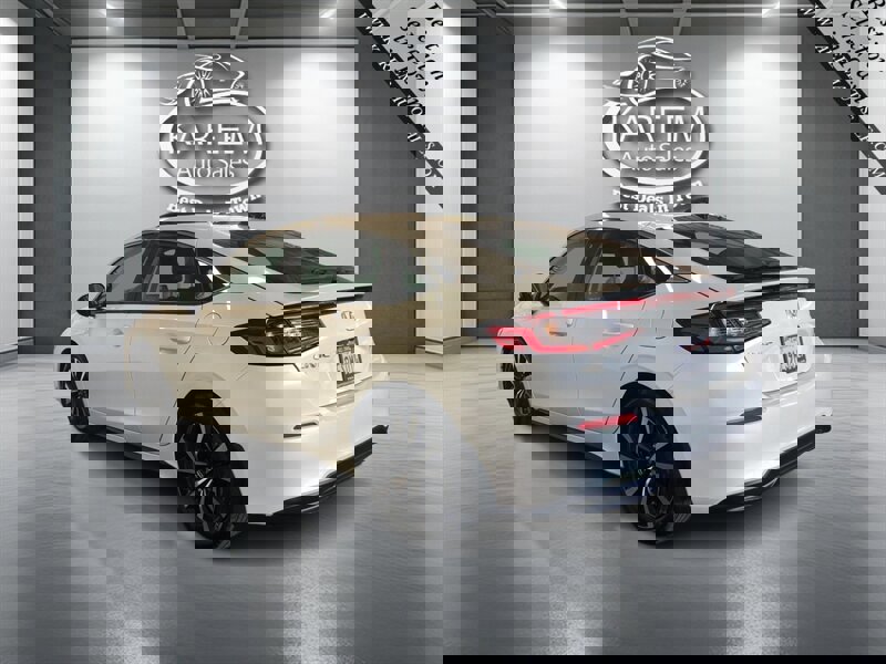 Used 2024 Honda Civic EX-L image 7