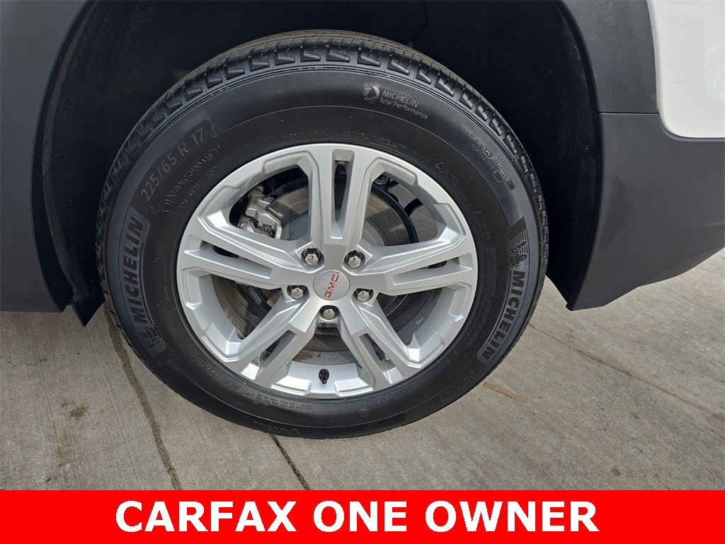 Used 2024 GMC Terrain SLE image 33