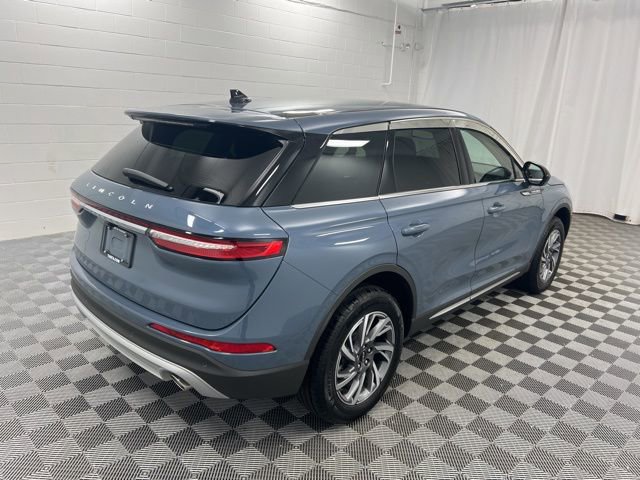 Certified 2025 Lincoln Corsair AWD image 5