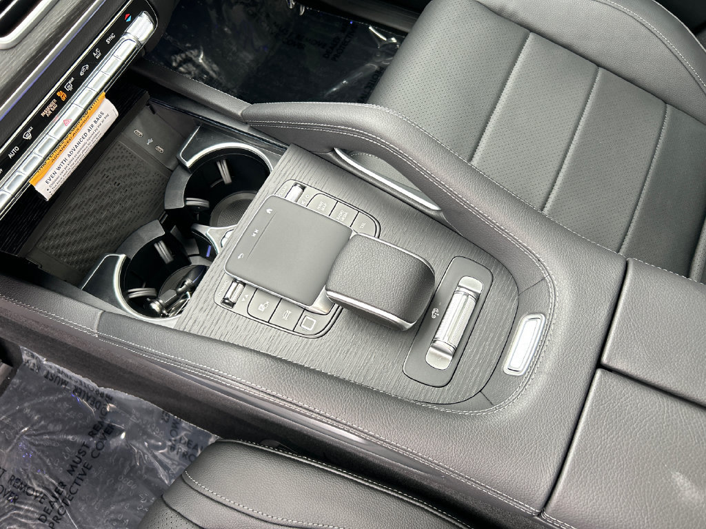 New 2026 Mercedes-Benz GLS 450 4MATIC image 23