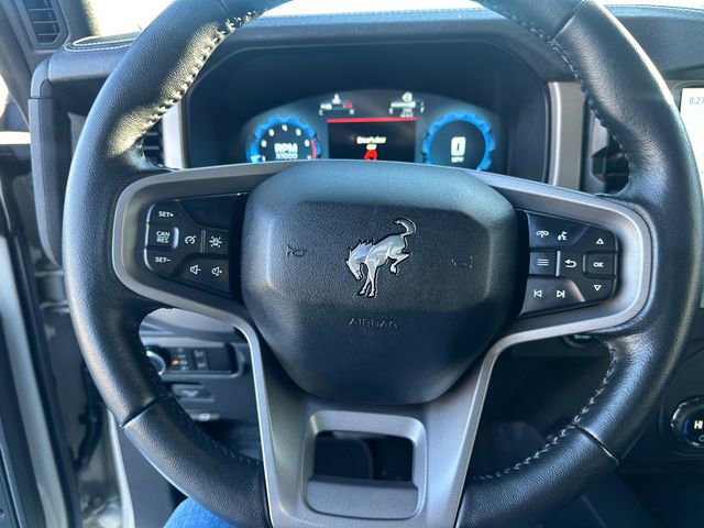 Used 2025 Ford Bronco Outer Banks image 28