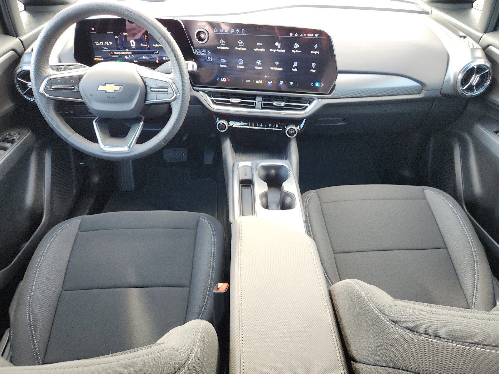 New 2026 Chevrolet Equinox EV LT image 8