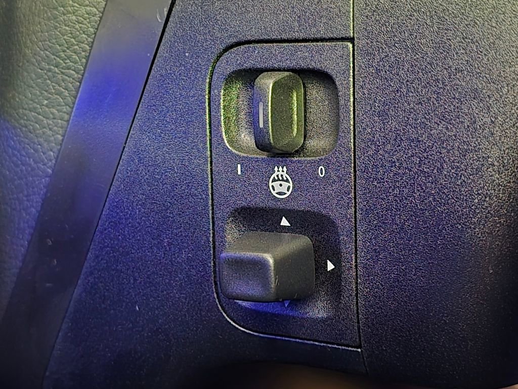 Used 2025 Mercedes-Benz GLE 350 4MATIC image 20