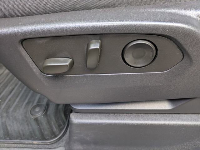 Used 2023 Chevrolet Silverado 1500 Custom image 20