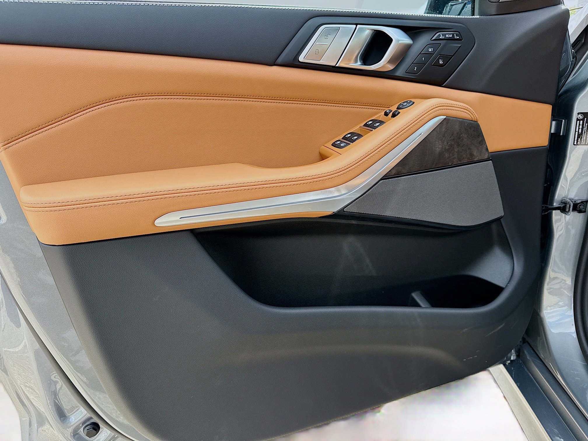 New 2026 BMW X7 xDrive40i w/ M Sport Package image 24