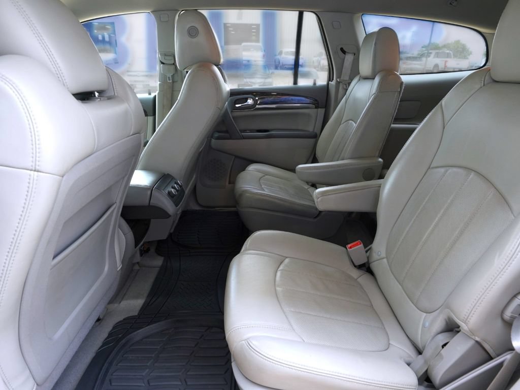 Used 2014 Buick Enclave Leather w/ Trailering Provision Package FWD image 19