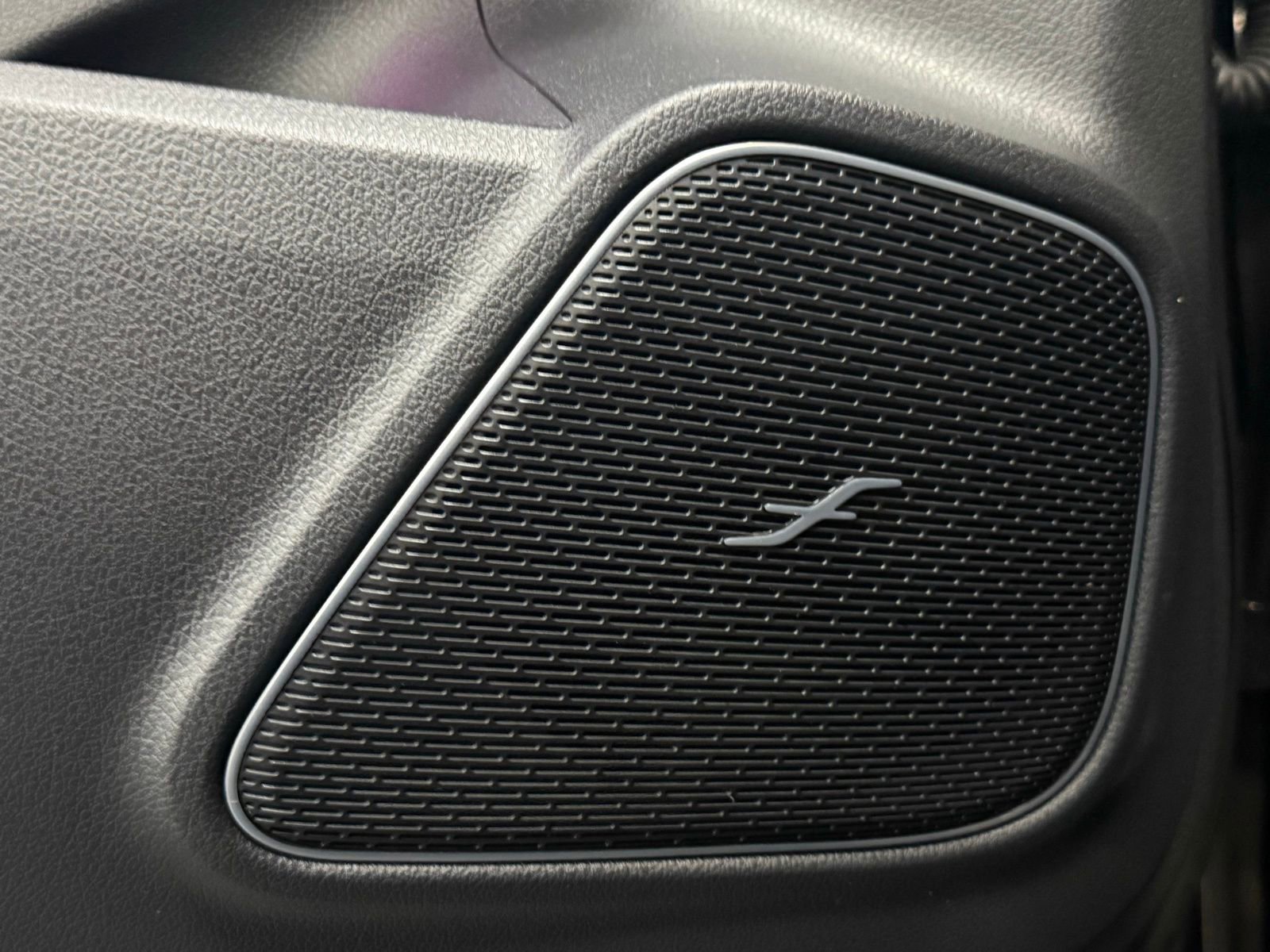 Certified 2023 Mercedes-Benz GLA 250 image 37