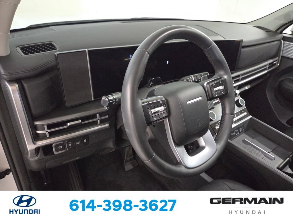 Used 2025 Hyundai Santa Fe SEL AWD/4WD image 18