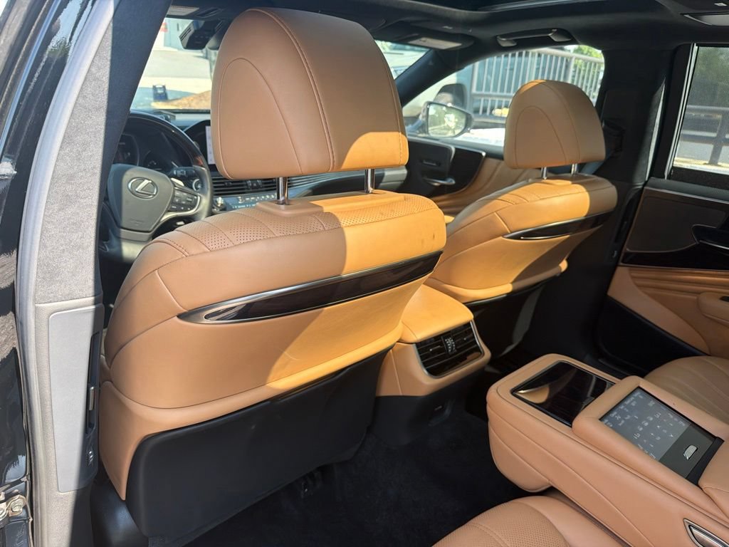 Used 2023 Lexus LS 500 AWD w/ Luxury Package image 24