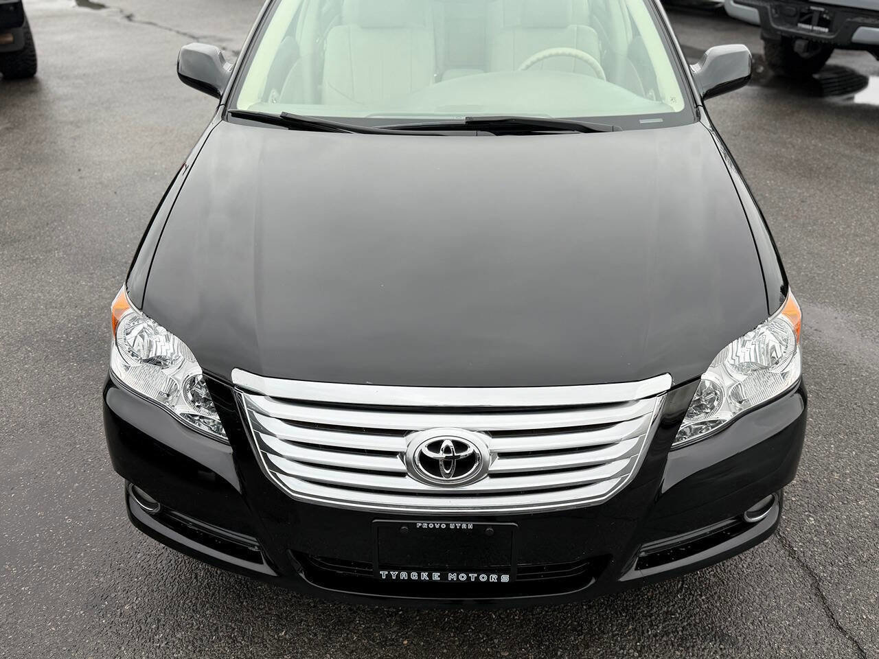 Used 2008 Toyota Avalon XLS image 38