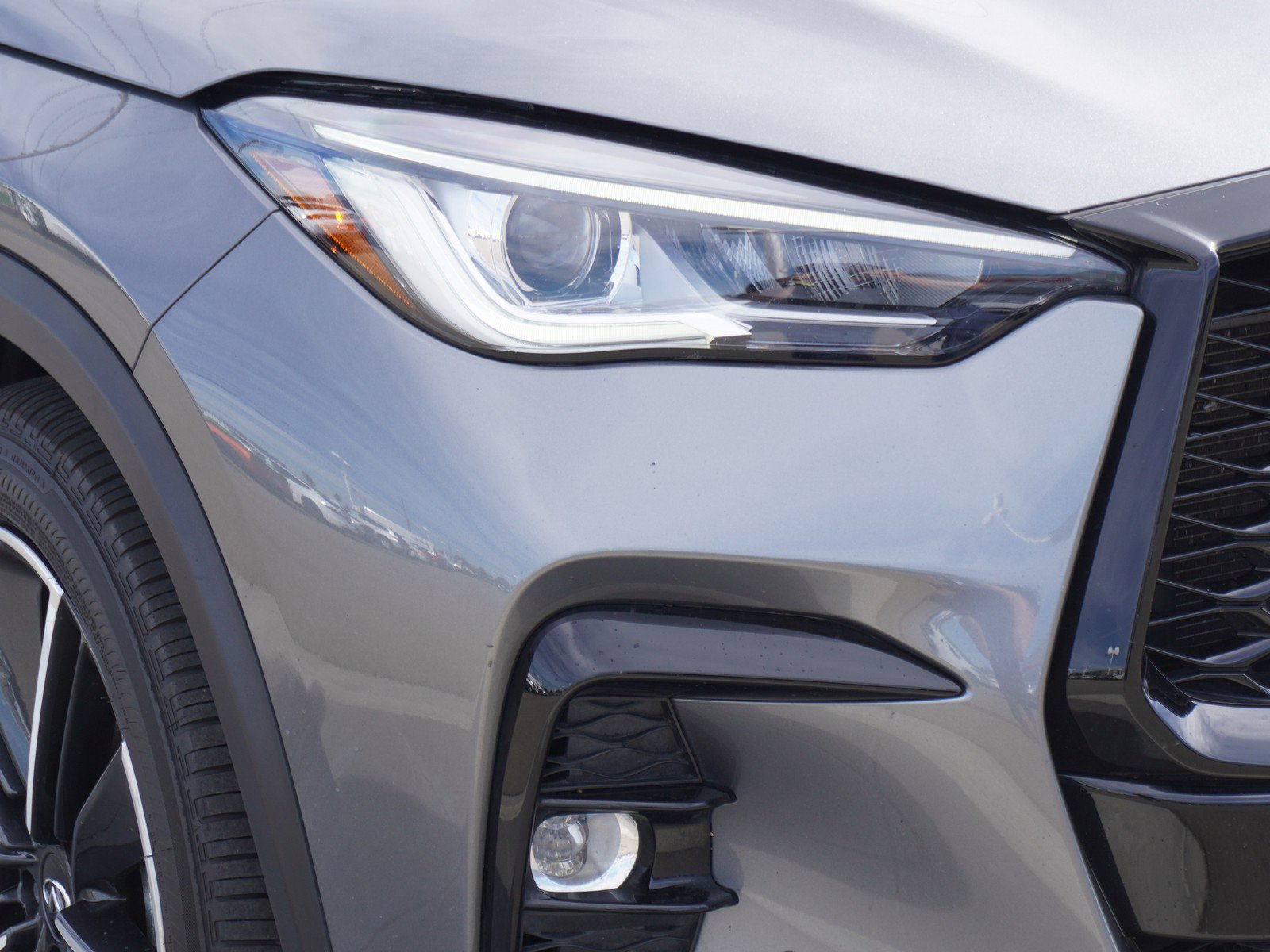 Used 2023 INFINITI QX50 Sport image 3