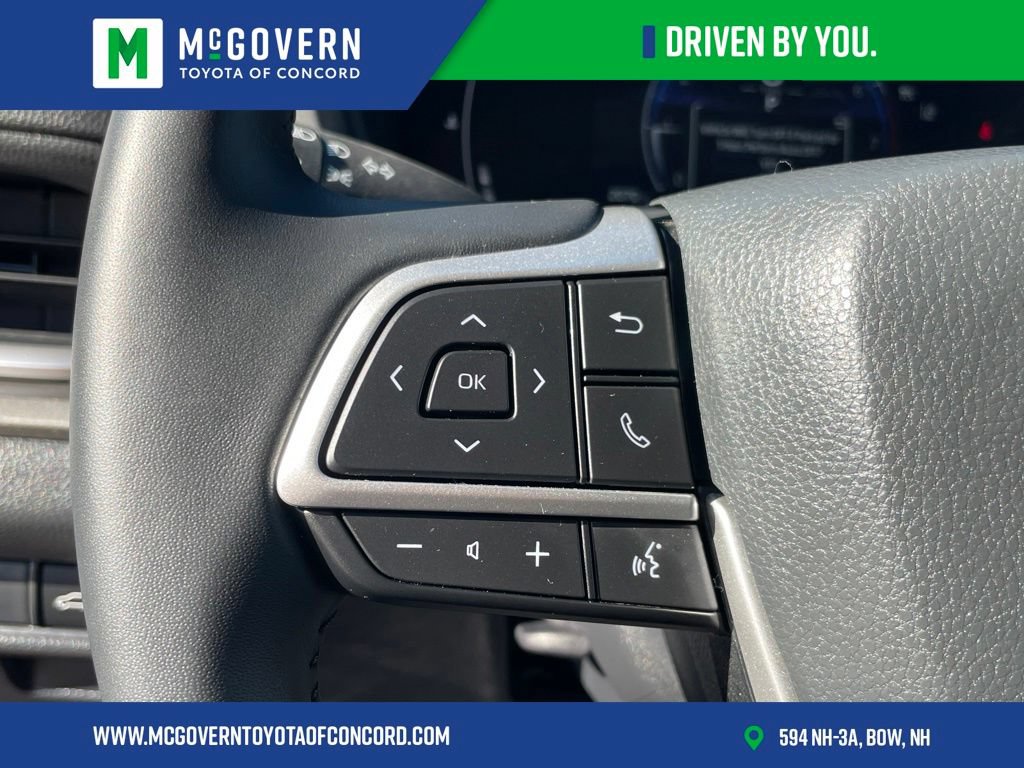 Used 2026 Toyota Grand Highlander AWD image 16