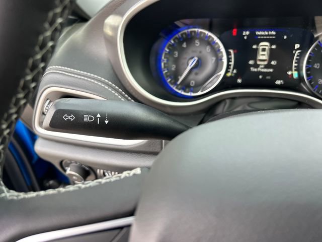 New 2026 Chrysler Pacifica Select FWD image 14
