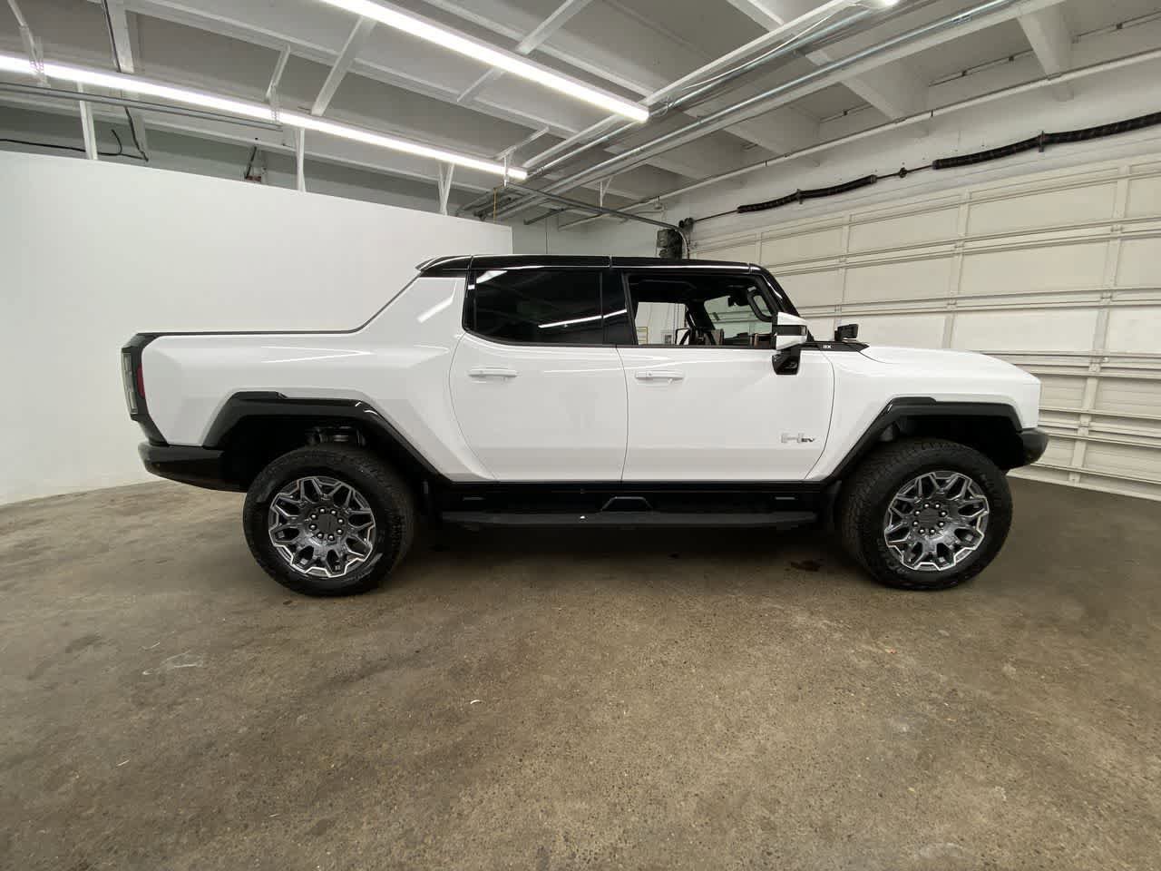 Used 2024 GMC Hummer EV 3X w/ Battery Pack, 24 Module Pack AWD/4WD image 7