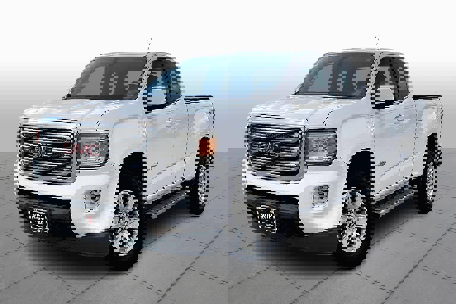 Used 2015 GMC Canyon SLE w/ SLE Convenience Package image 1