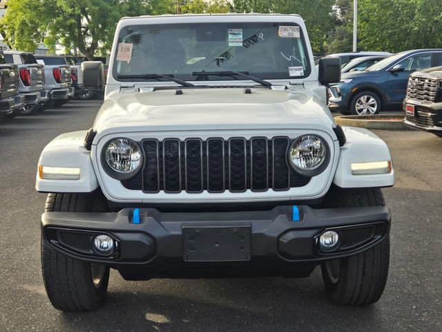Used 2024 Jeep Wrangler Unlimited w/ Convenience Group image 2