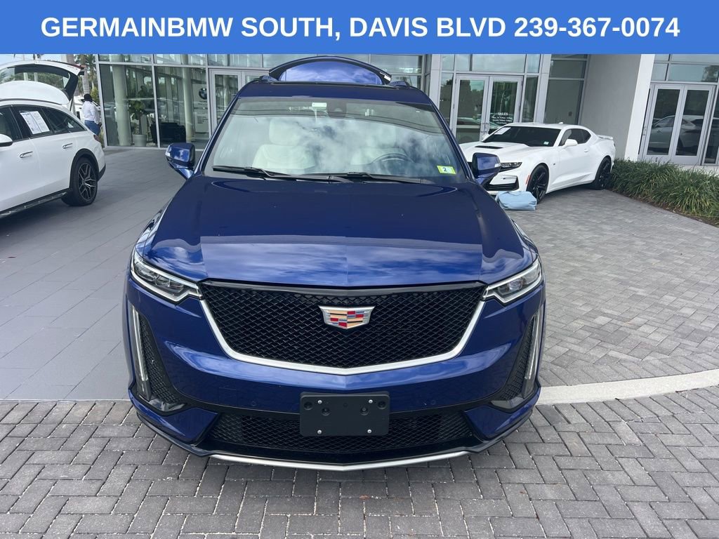 Used 2023 Cadillac XT6 Sport AWD/4WD image 2