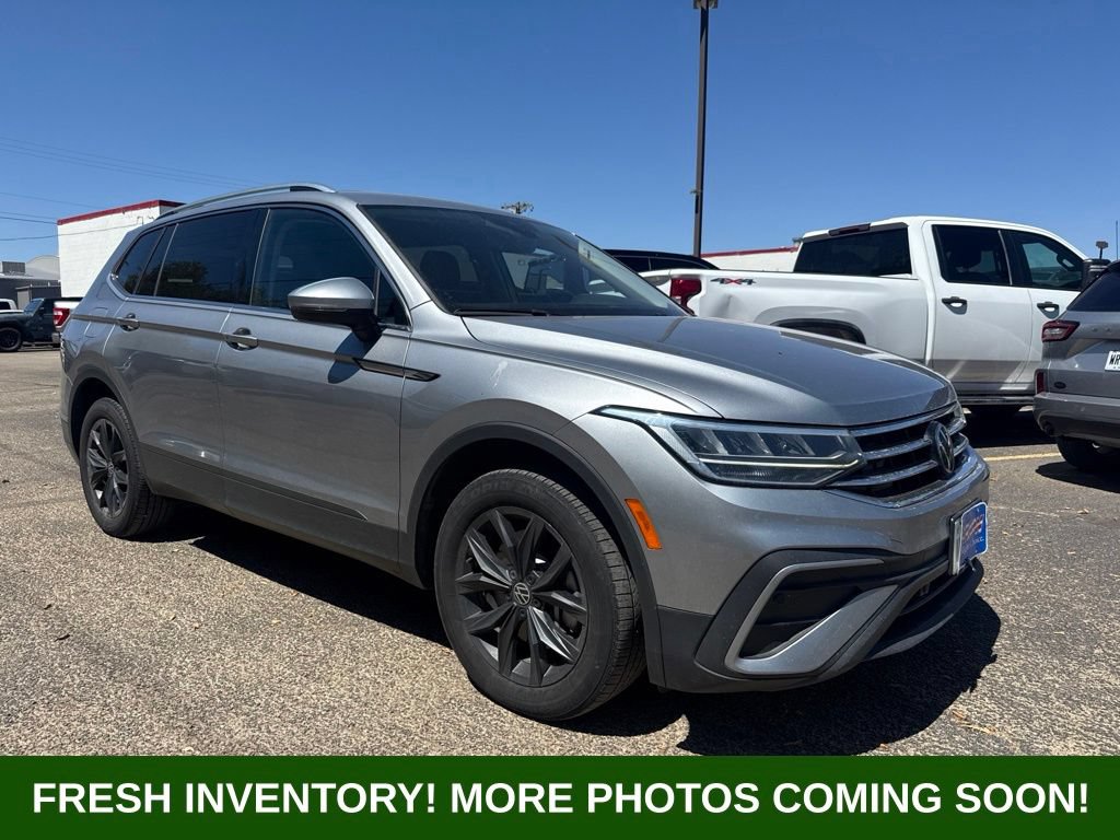 Used 2024 Volkswagen Tiguan SE