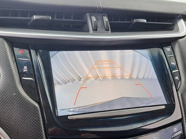 Used 2017 Cadillac XTS Luxury FWD image 16
