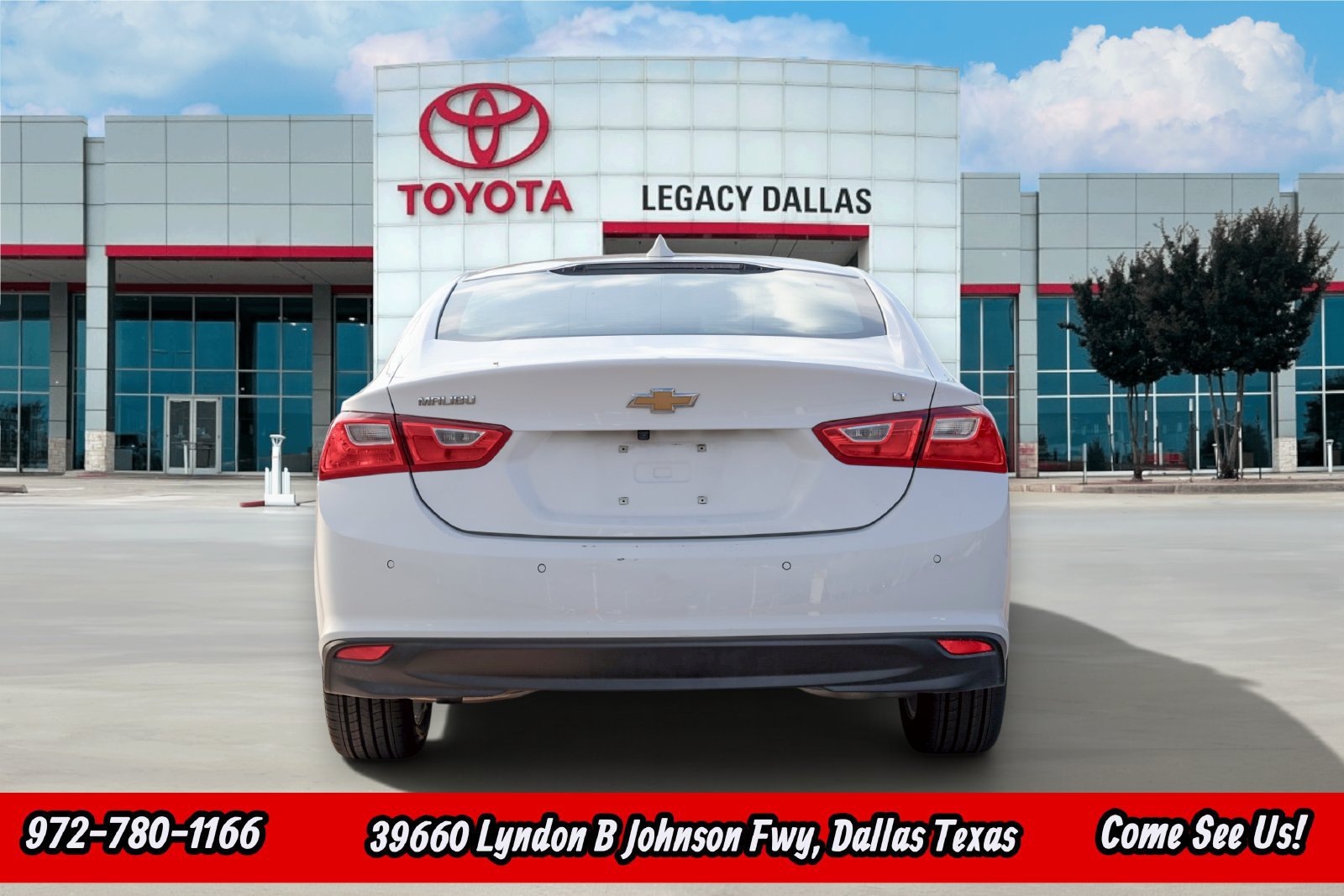 Used 2024 Chevrolet Malibu LT FWD image 9