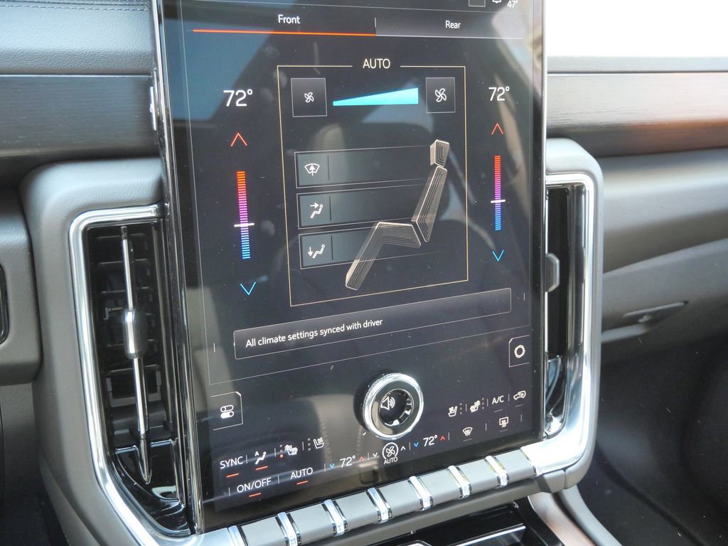 New 2026 GMC Yukon XL Denali w/ Sun & Power Step Package AWD/4WD image 49