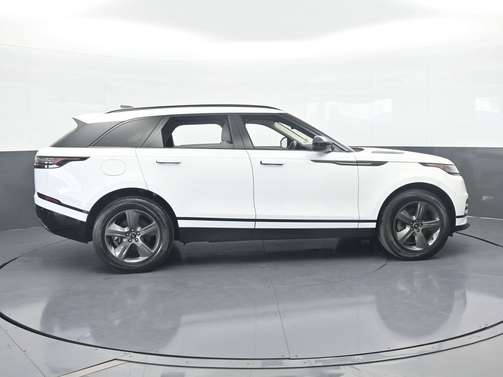 Used 2025 Land Rover Range Rover Velar Dynamic SE image 7