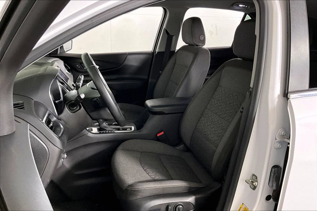 Used 2024 Chevrolet Equinox LT AWD/4WD image 22
