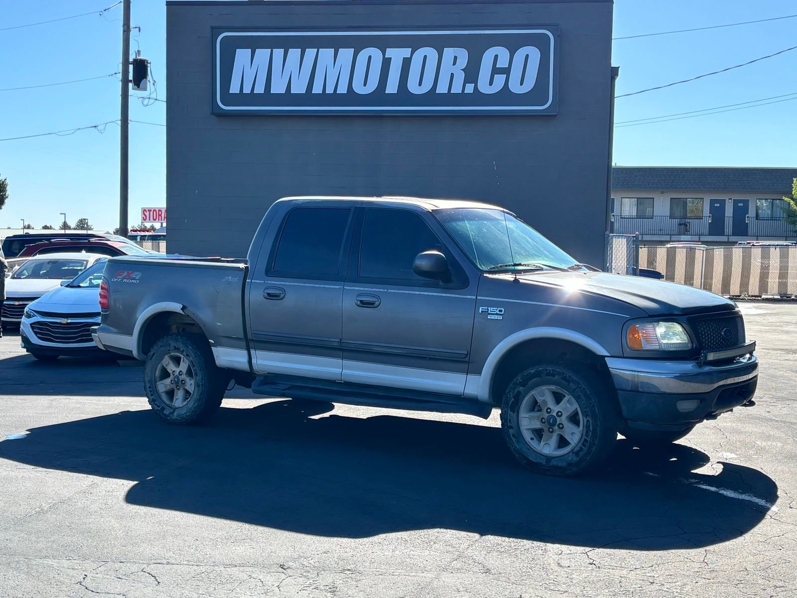 Used 2002 Ford F150 Lariat AWD/4WD image 1