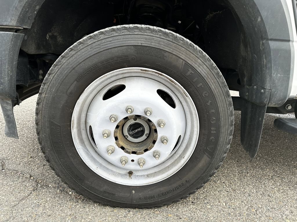 Used 2024 Ford F550 XL image 20